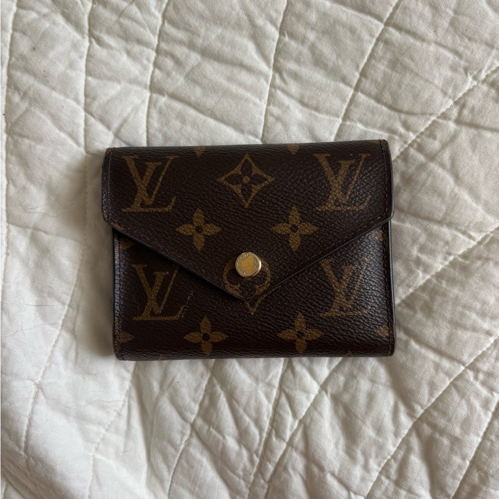 Louis Vuitton Victorine Wallet Monogram